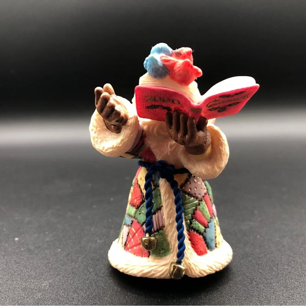 Hallmark Keepsake Ornament 2000 Toy Shop Serenade Handcrafted Santa Claus‎